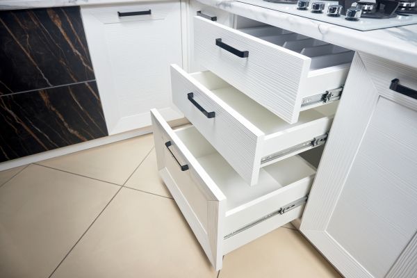 Drawer Slide Replacement in Pearland