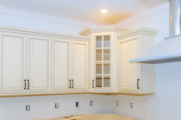 Kitchen Cabinets Repair in Pearland