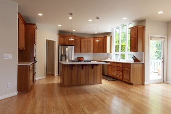 Oak Kitchen Cabinet Repair in Pearland