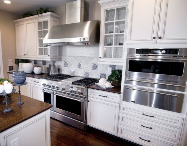 Custom Cabinet Building in Pearland
